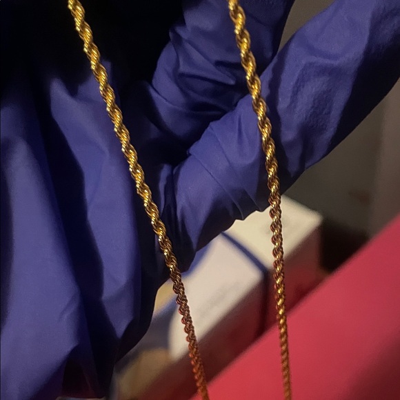 Upcycled Chanel zipper charm necklace - Picture 12 of 17